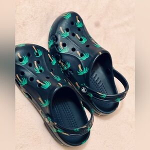Palm Tree CROCS size 8 women